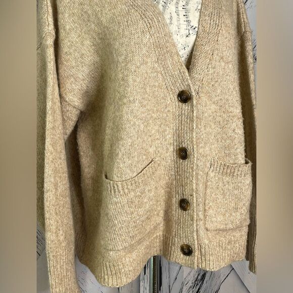 Eloquii V-Neck Cardigan Sweater 14/16 - Picture 2 of 8